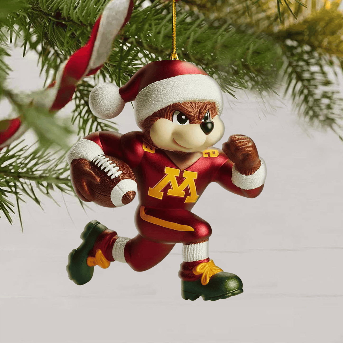 COMBO MGG CHRISTMAS TREE TOPPER WITH ORNAMENT DAT