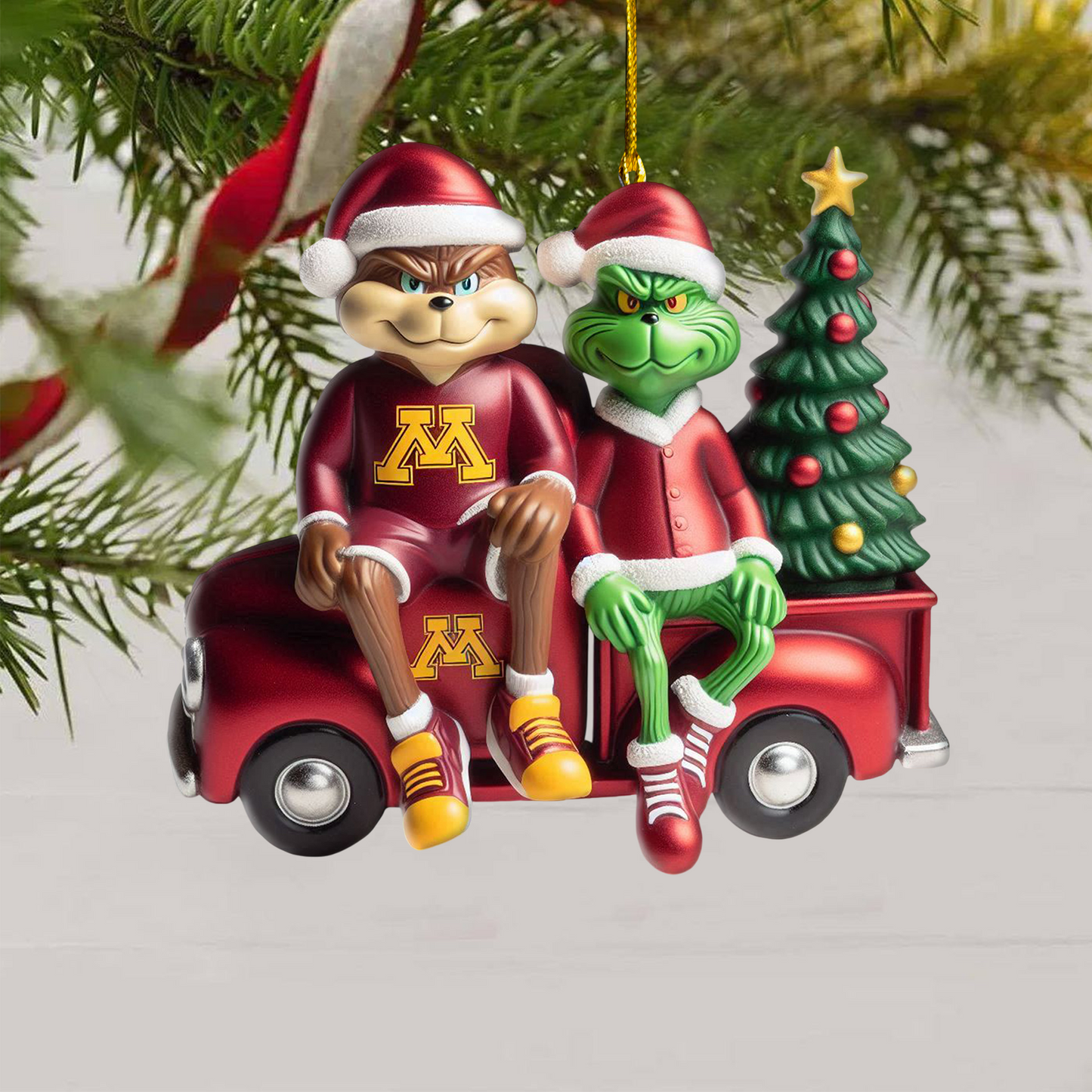 COMBO MGG CHRISTMAS TREE TOPPER WITH ORNAMENT DAT