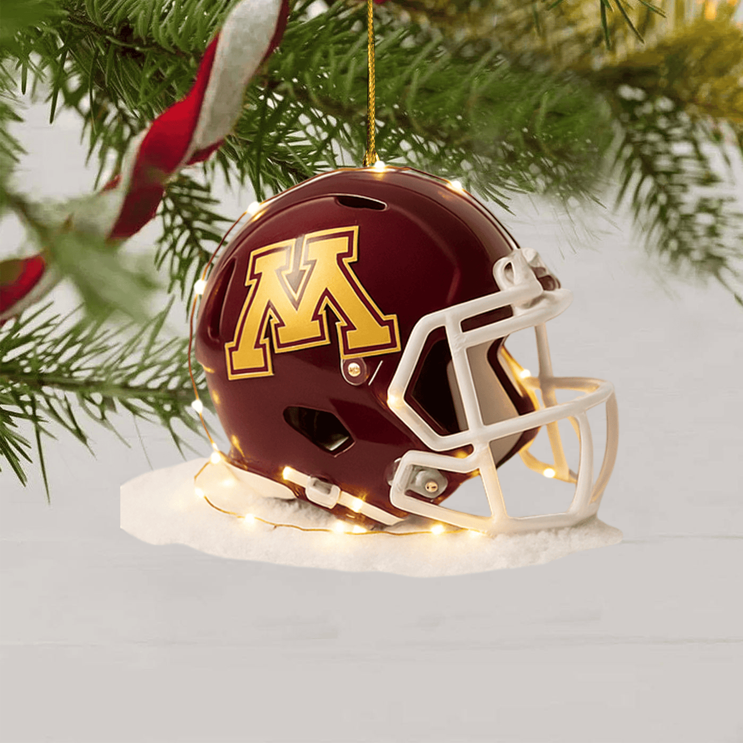 COMBO MGG CHRISTMAS TREE TOPPER WITH ORNAMENT DAT