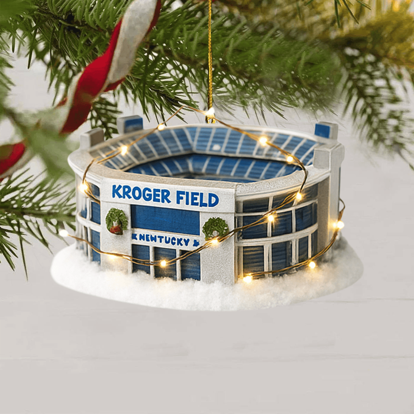 COMBO KWC CHRISTMAS TREE TOPPER WITH ORNAMENT DAT